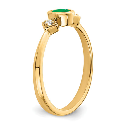 14k 4.6x3.4mm Oval Bezel Emerald and 1/20 carat Diamond Ring
