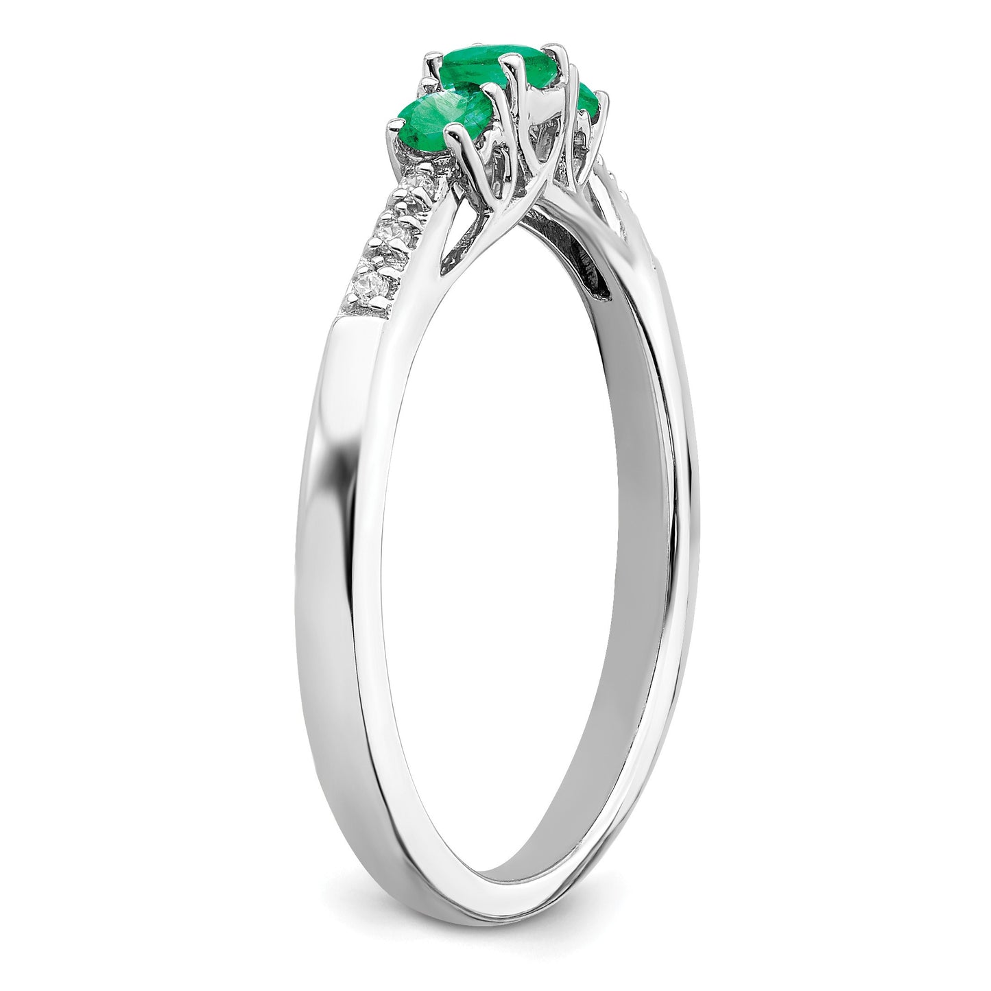 14k White Gold Graduated Emerald and Diamond 3-stone Ring