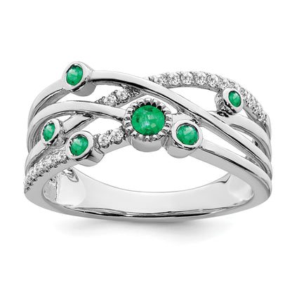 14k White Gold Bezel-set Emerald and  1/10 carat Diamond Ring