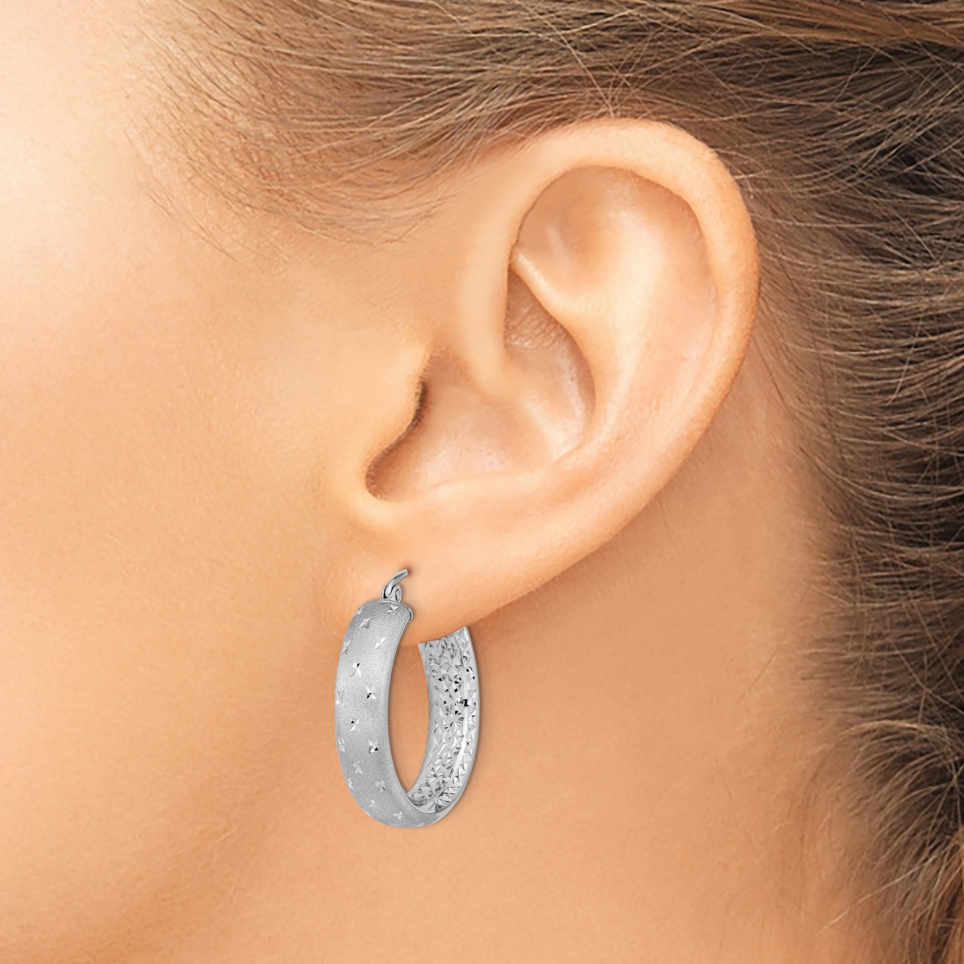 14k White Gold Polished Satin and Diamond-cut In/Out Hoop Earrings