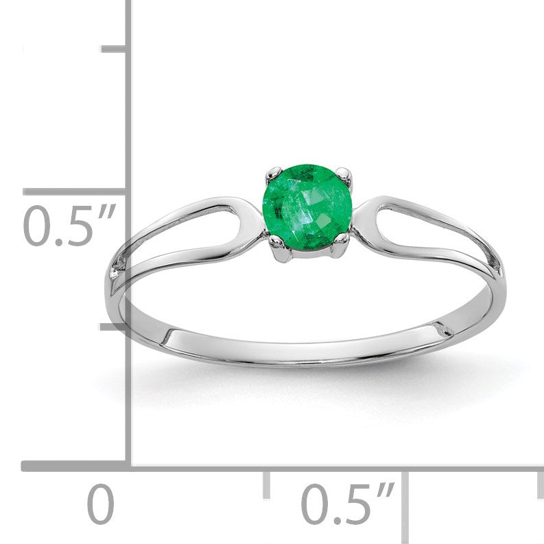 14k White Gold 4mm Round Emerald Split Shank Ring