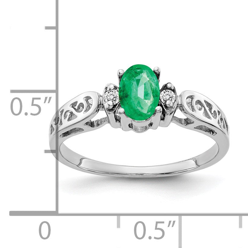 14k White Gold 6x4mm Oval Emerald and AA Diamond Ring