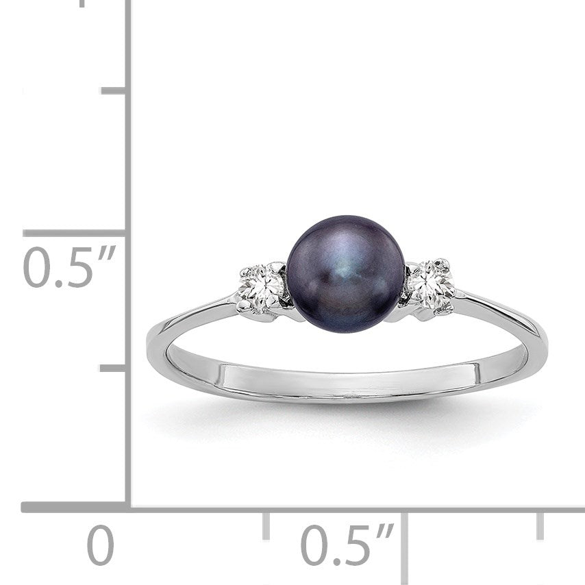 14k White Gold 5mm Black Freshwater Cultured Pearl and 1/15 carat AA Diamond Ring