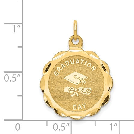 14k GRADUATION DAY with Cap 20mm Engravable Disc Charm
