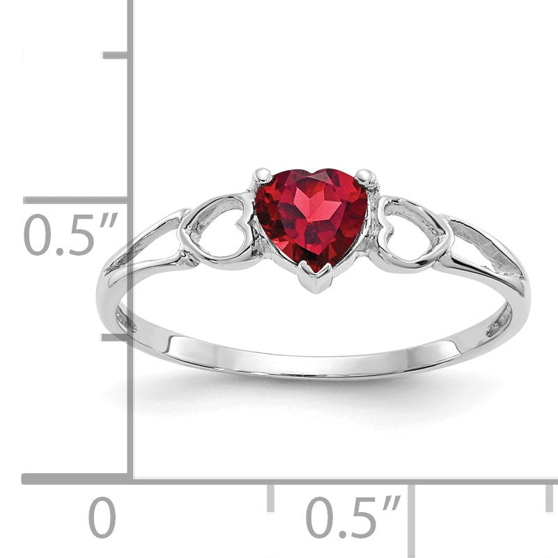 14k White Gold 5mm Heart Garnet Birthstone Ring