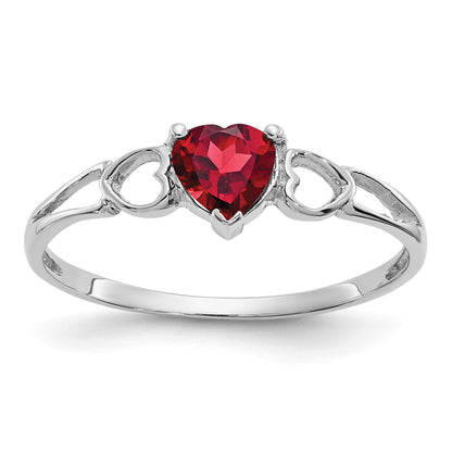 14k White Gold 5mm Heart Garnet Birthstone Ring