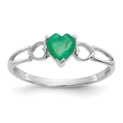 14k White Gold 5mm Heart Emerald Birthstone Ring