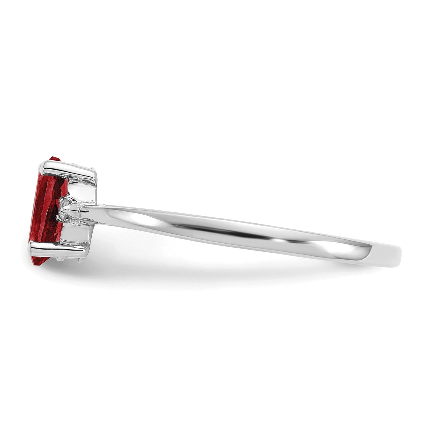 14k White Gold Diamond and 6x4 Oval Garnet Birthstone Ring