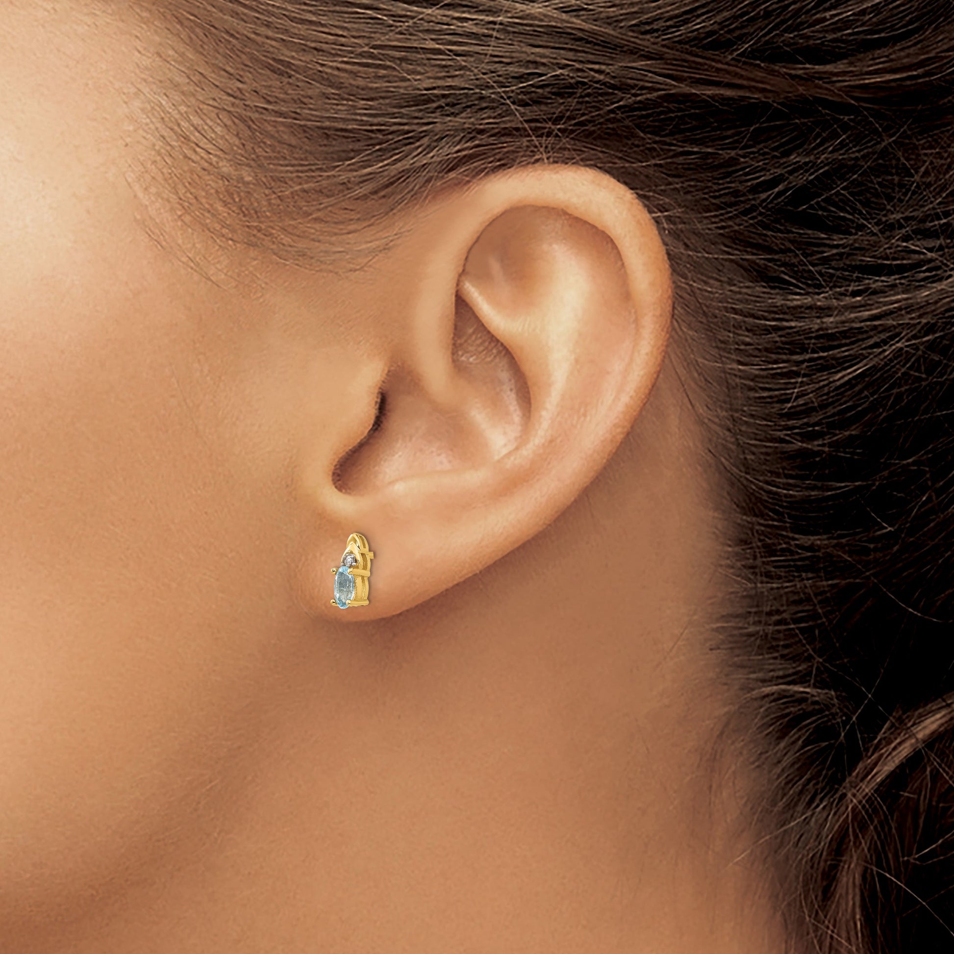 14k 5x3 Oval March/Aquamarine and Diamond Post Earrings