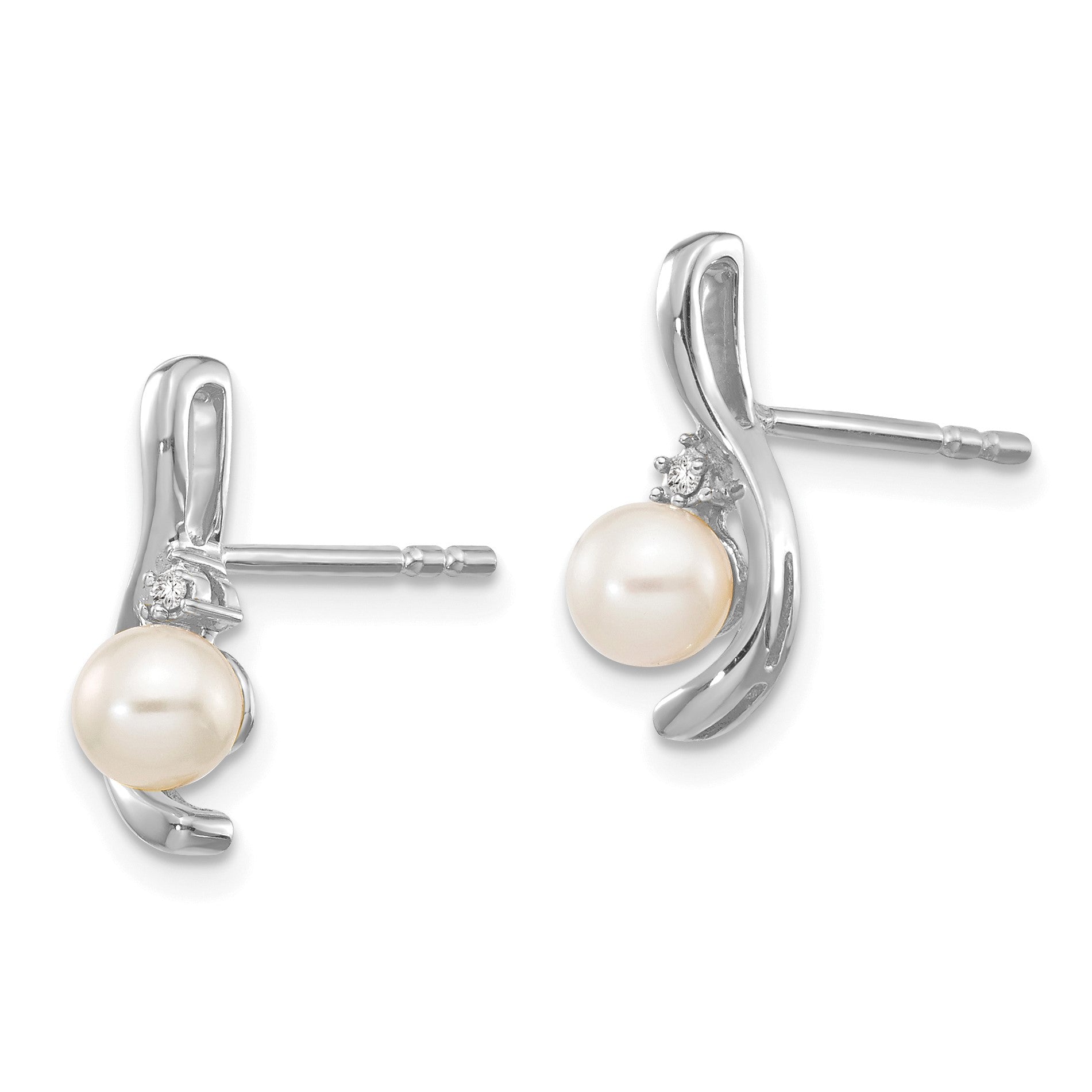14k White Gold 4.5mm June/Freshwater Cultured Pearl and Diamond Post Earrings