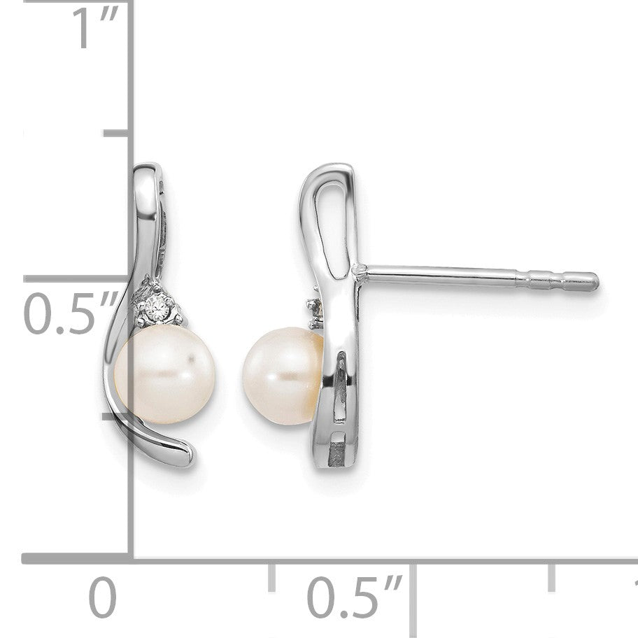 14k White Gold 4.5mm June/Freshwater Cultured Pearl and Diamond Post Earrings