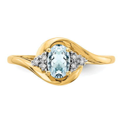 14k 6x4 Oval March/Aquamarine and Diamond Ring