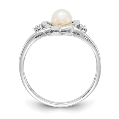 14k White Gold 5.5mm June/Freshwater Cultured Pearl and Diamond Heart Ring