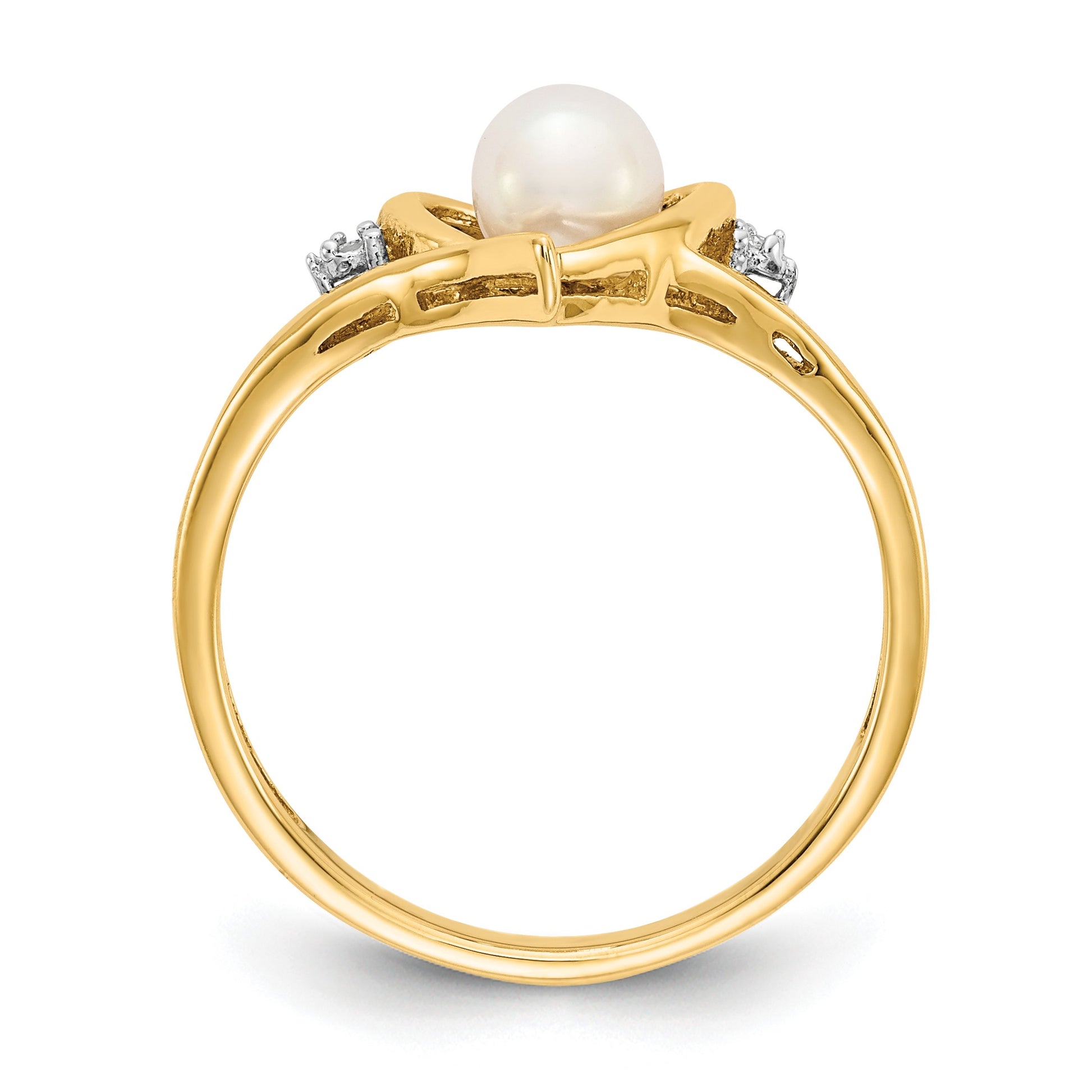 14k 5.5mm June/Freshwater Cultured Pearl and Diamond Heart Ring