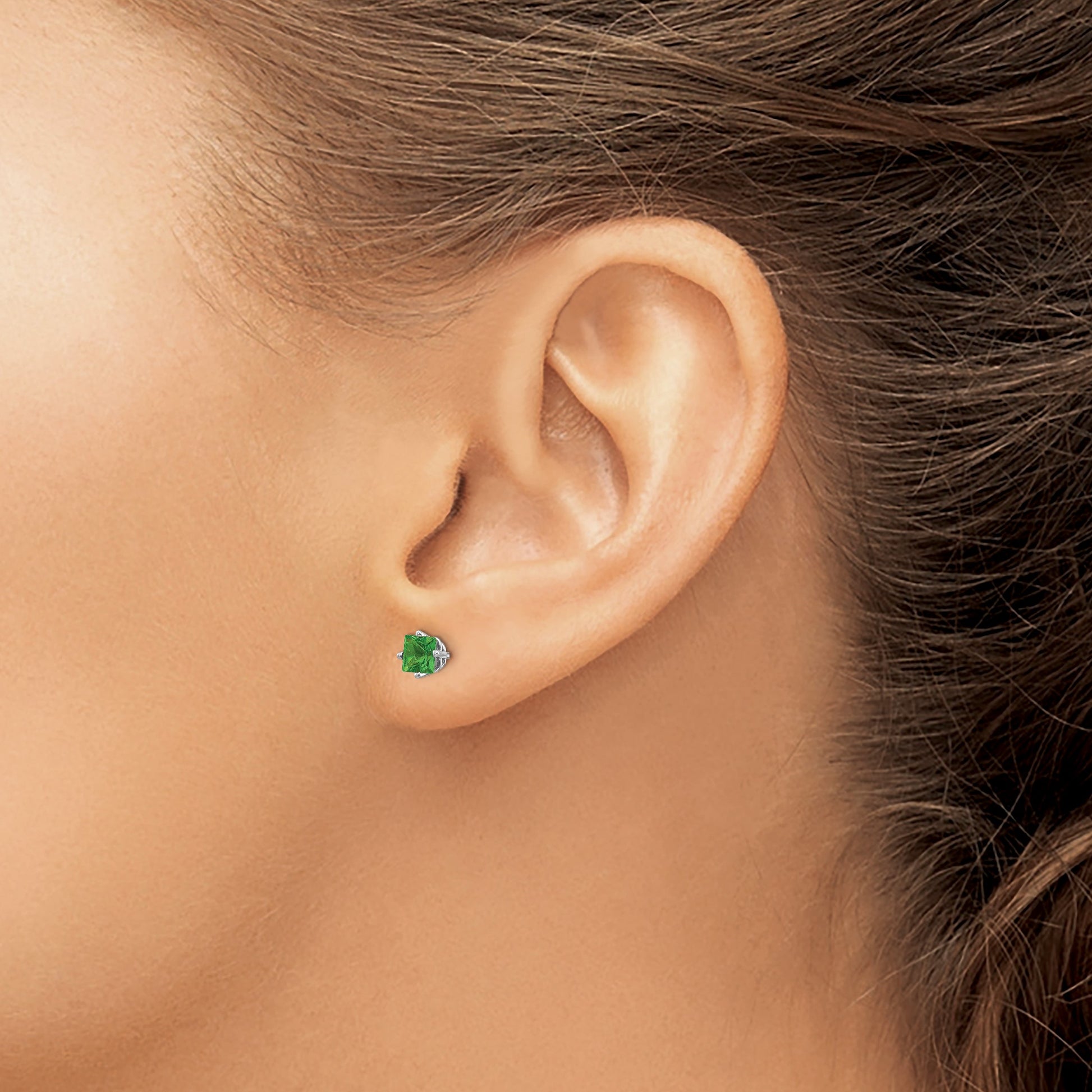 14k White Gold 4mm Princess Tsavorite Post Earrings
