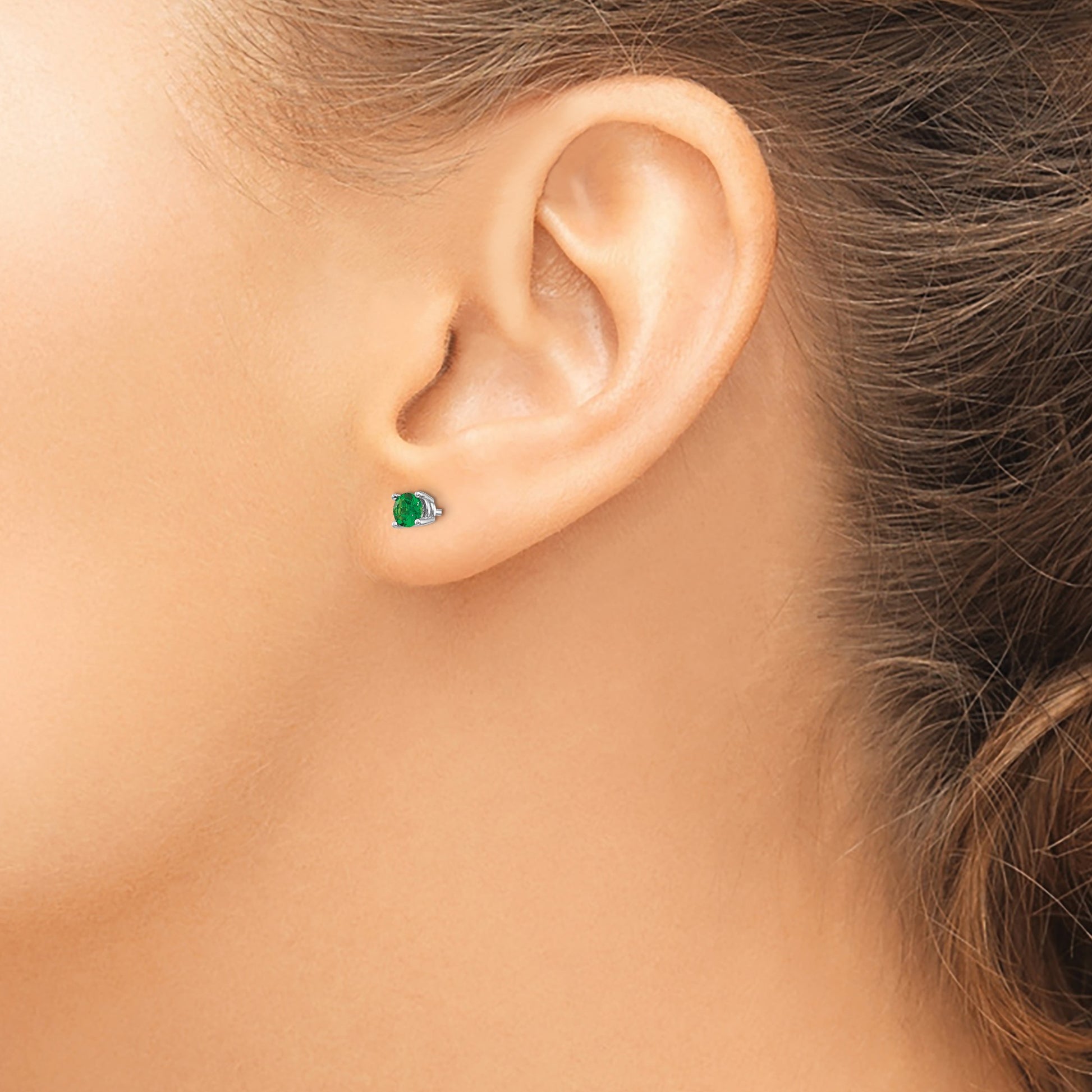 14k White Gold 4mm Round Tsavorite Post Earrings