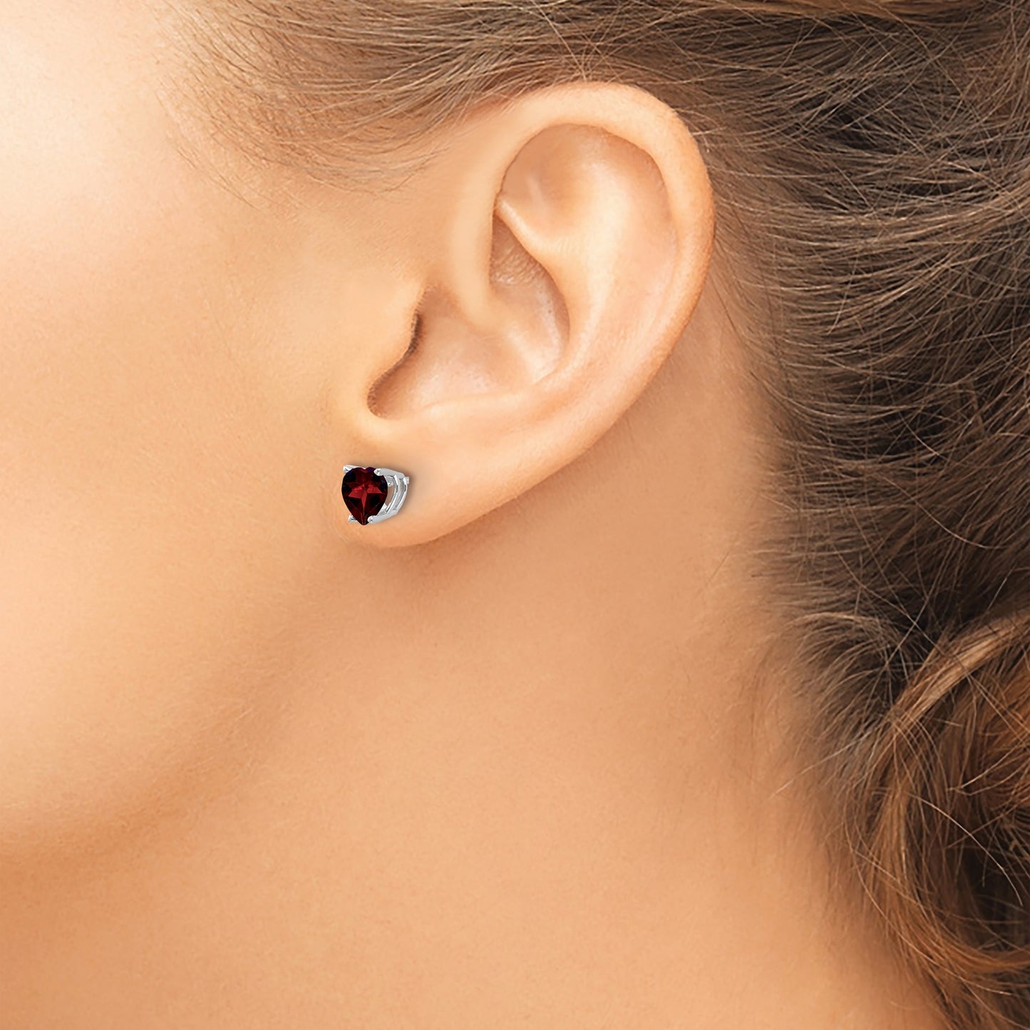 14k White Gold 6mm Heart Garnet Post Earrings