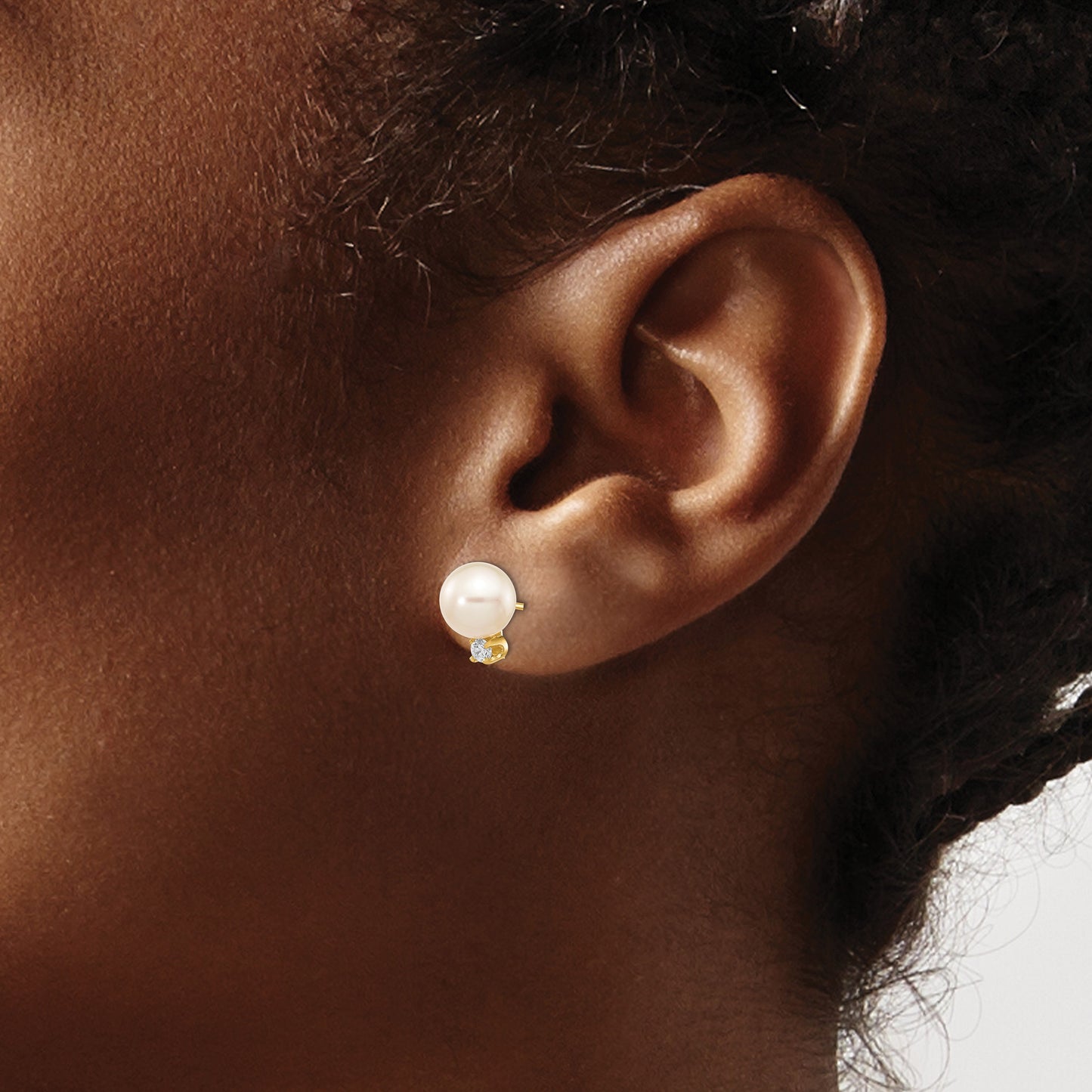 14k 7-8mm White Round Freshwater Cultured Pearl and .10 Carat Diamond Post Earrings