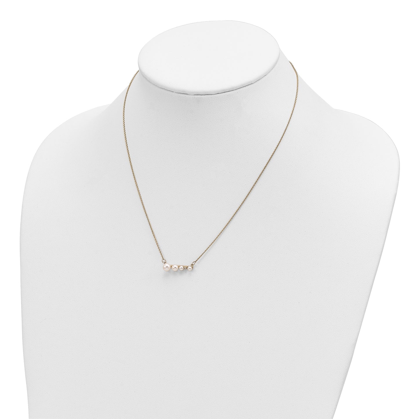 14k Graduated White Round Freshwater Cultured Pearl and 0.01 carat Diamond 17 inch Necklace