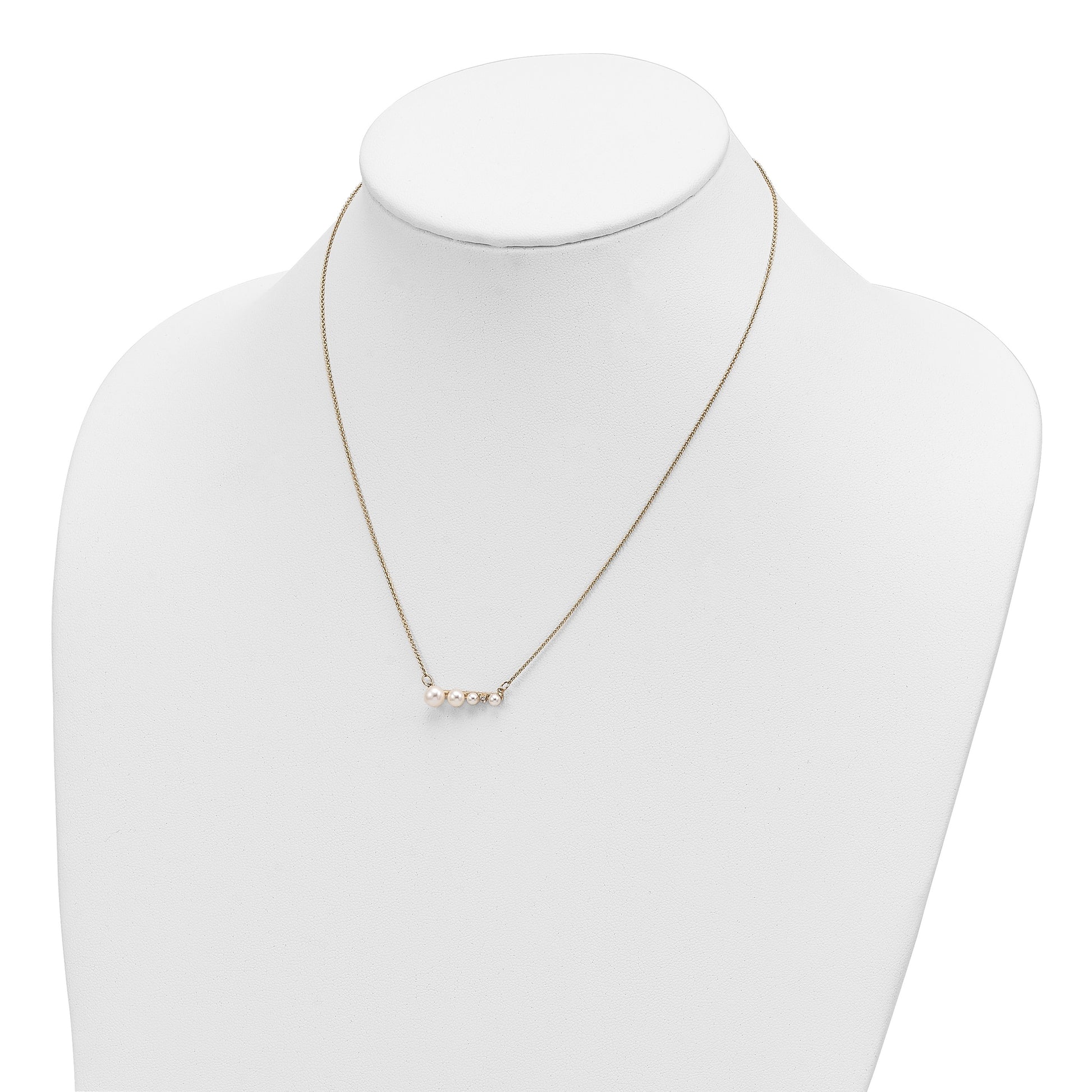 14k Graduated White Round Freshwater Cultured Pearl and 0.01 carat Diamond 17 inch Necklace