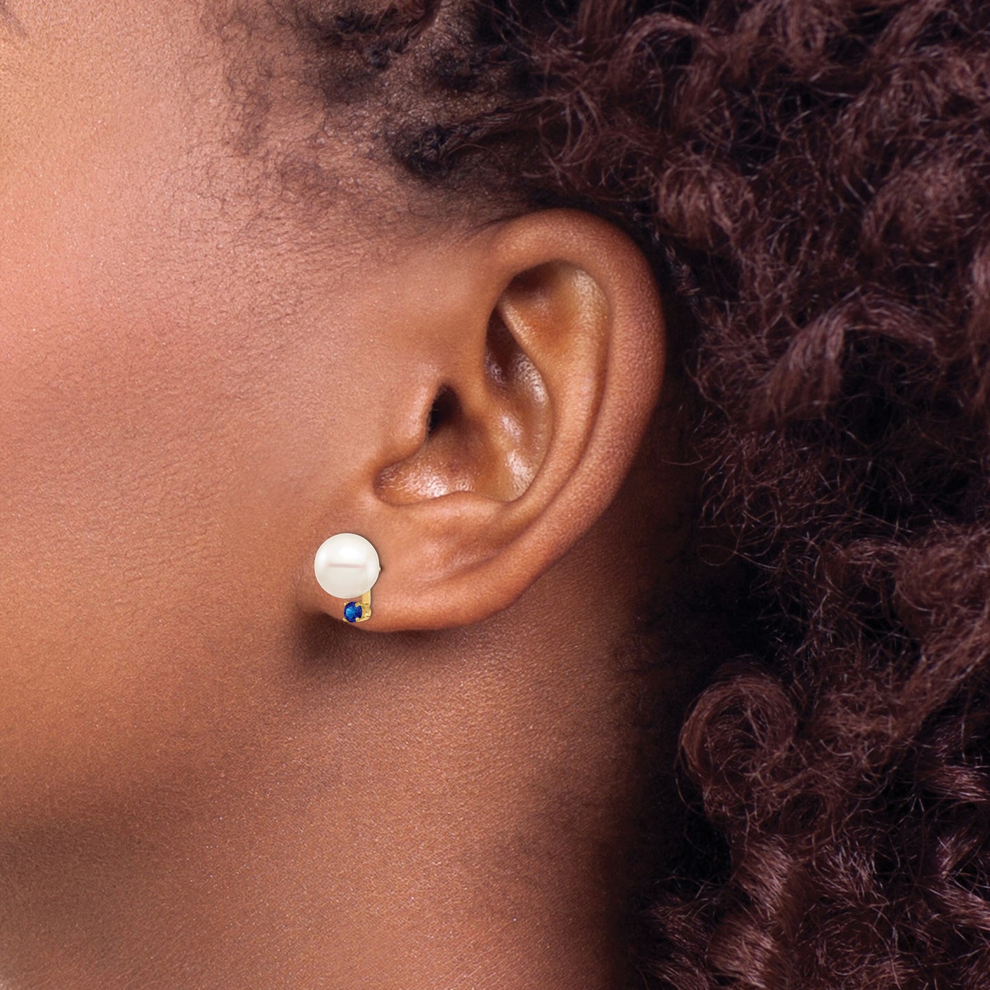 14k 8-8.5mm White Round Freshwater Cultured Pearl and .18SA Sapphire Post Earrings