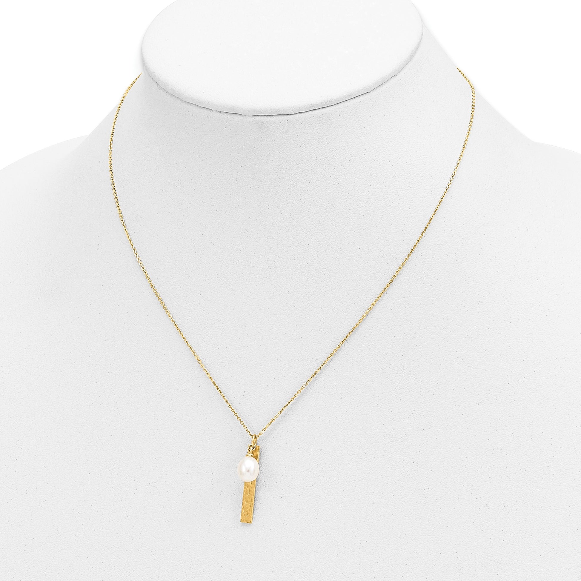 14k Brushed and Hammered 6-7mm White Rice Freshwater Cultured Pearl 17 inch Necklace