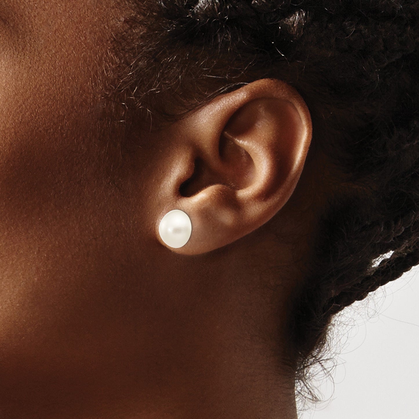 14k 10-11mm White Saltwater Cultured Mabe Pearl Post Earrings