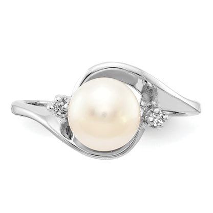 14k White Gold 7mm White Freshwater Cultured Pearl and AA Diamond Ring