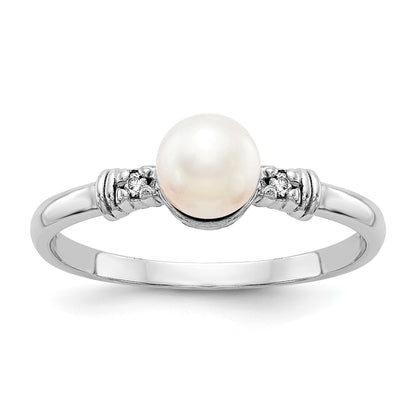 14k White Gold 5mm White Freshwater Cultured Pearl and AA Diamond Ring