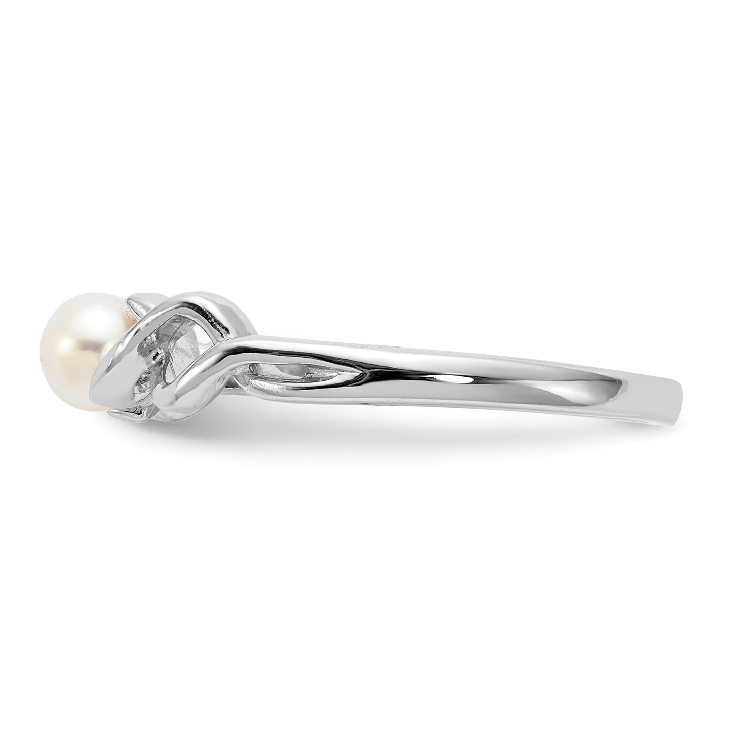 14k White Gold 4mm White Freshwater Cultured Pearl Twisted Ring