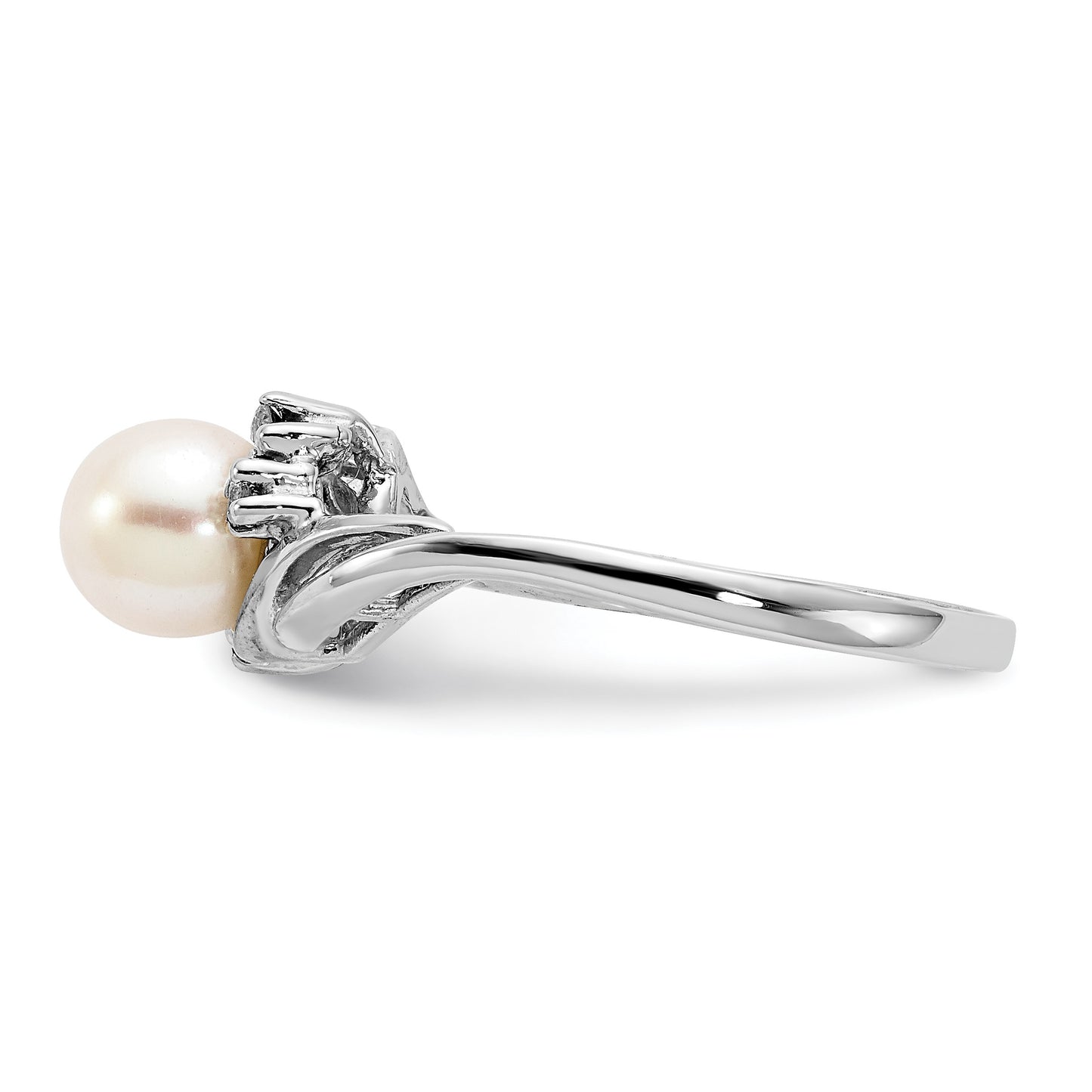 14k White Gold 6mm White Freshwater Cultured Pearl and 1/20 carat AA Diamond Ring