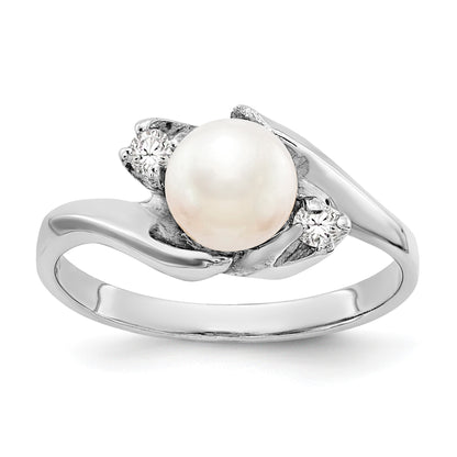 14k White Gold 6mm White Freshwater Cultured Pearl and 1/15 carat AA Diamond Ring