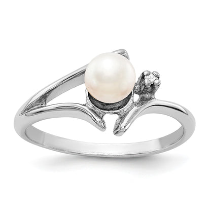 14k White Gold 5mm White Freshwater Cultured Pearl and AA Diamond Ring
