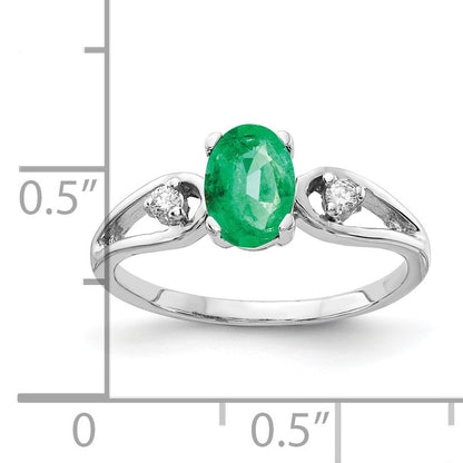 14k White Gold 7x5mm Oval Emerald and 1/20 carat AA Diamond Ring