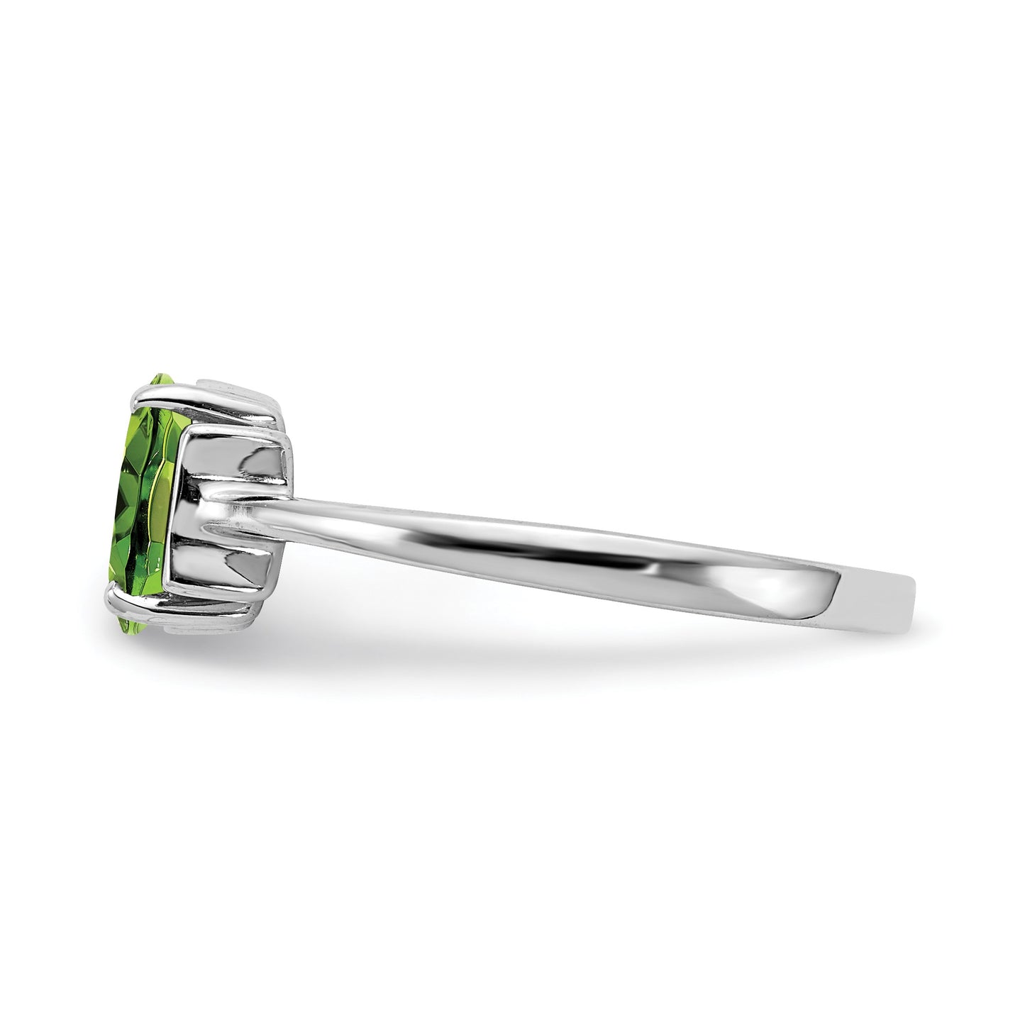 14k White Gold 7x5mm Oval Peridot ring