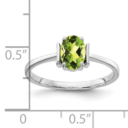 14k White Gold 7x5mm Oval Peridot ring