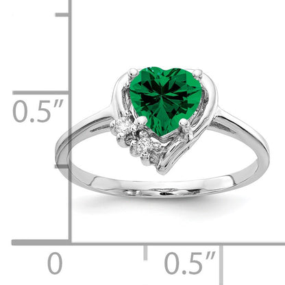 14k White Gold 6mm Heart Mount St. Helens and AA Diamond Ring