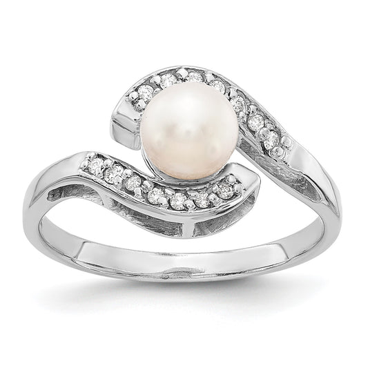 14k White Gold 5.5mm White Freshwater Cultured Pearl and 1/20 carat AA Diamond Bypass Ring