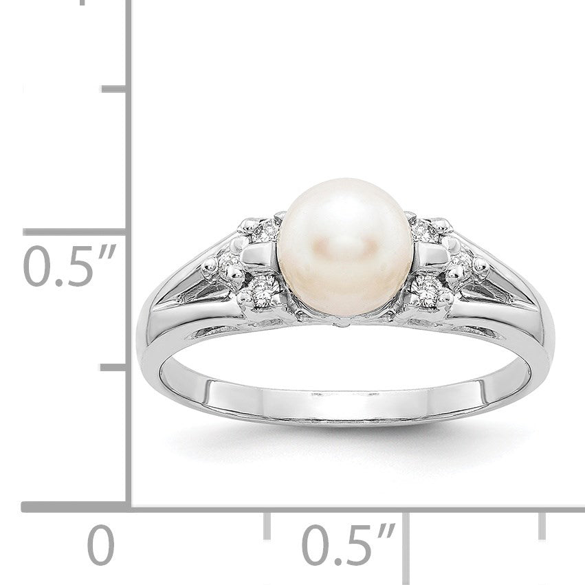 14k White Gold 6mm White Freshwater Cultured Pearl and 1/10 carat AA Diamond Ring