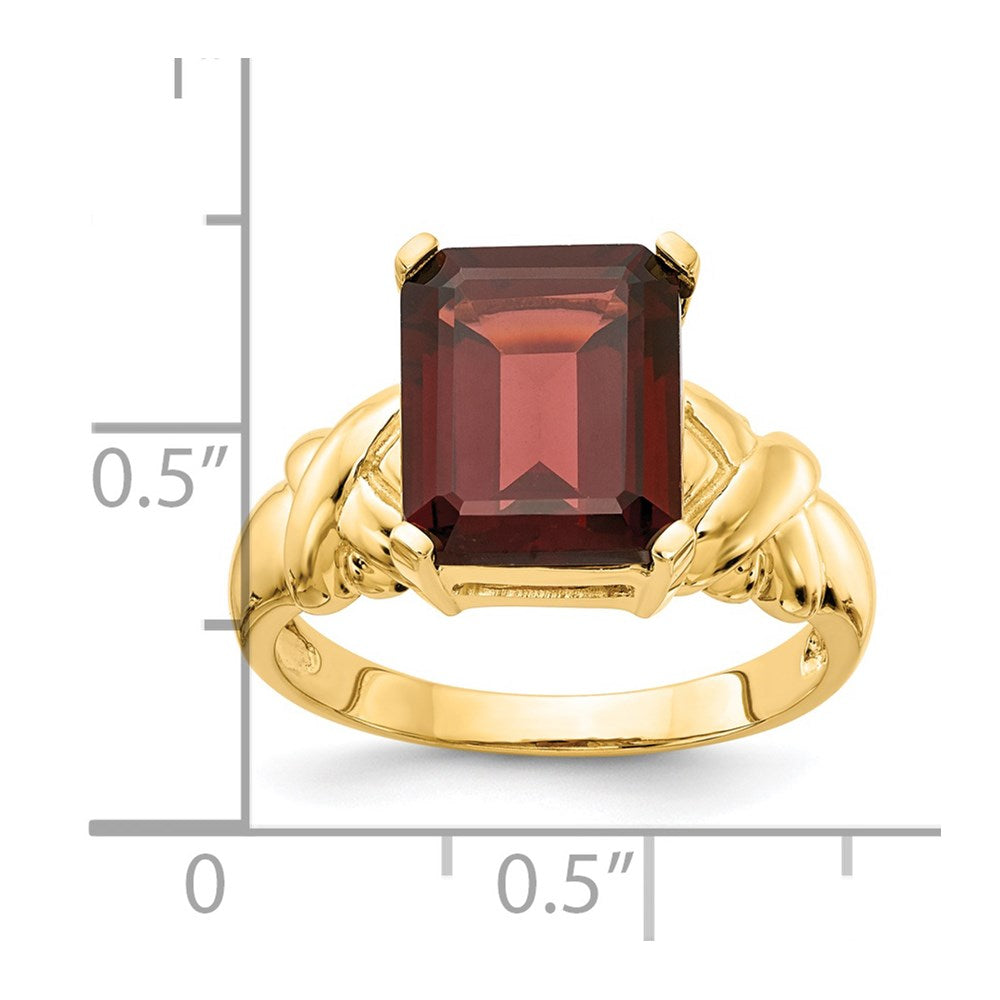 14k 11x9mm Emerald Cut Garnet ring