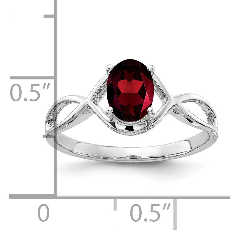 14k White Gold 7x5mm Oval Garnet Ring