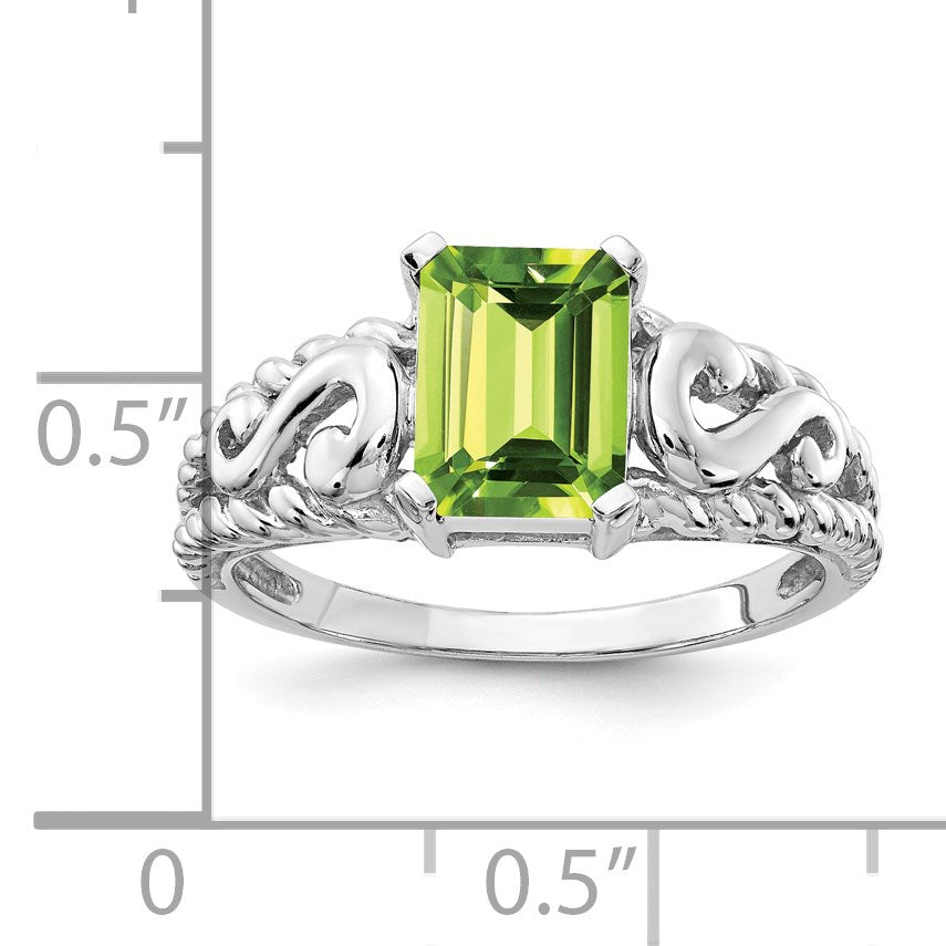 14k White Gold 8x6mm Emerald-cut Peridot Ring