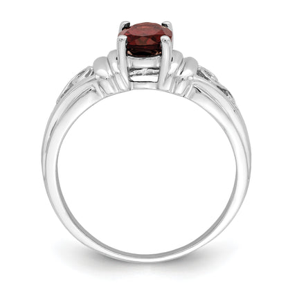 14k White Gold 7x5mm Oval Garnet Filigree Ring