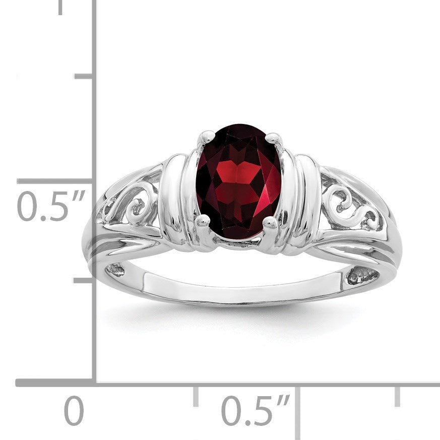 14k White Gold 7x5mm Oval Garnet Filigree Ring