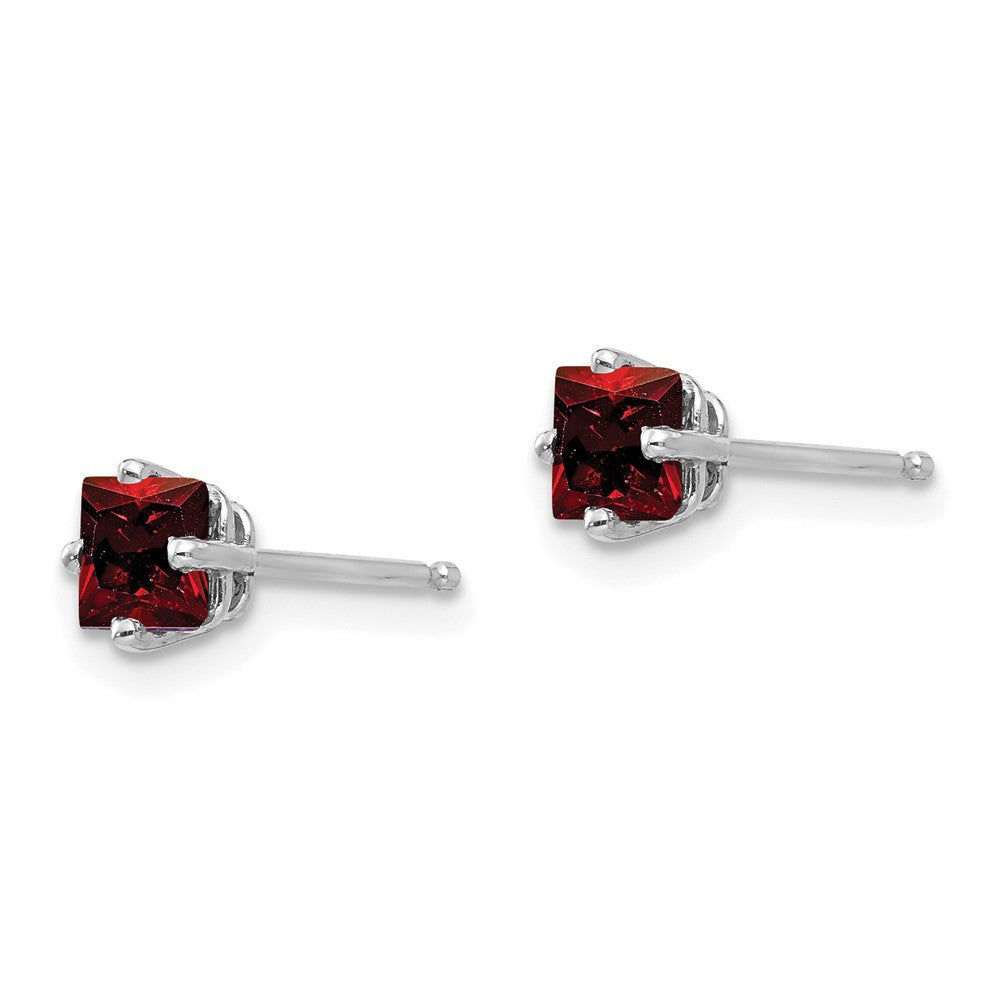 14k White Gold 4mm Princess Cut Garnet Stud Earrings
