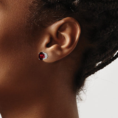 14k White Gold 7mm Garnet Stud Earrings