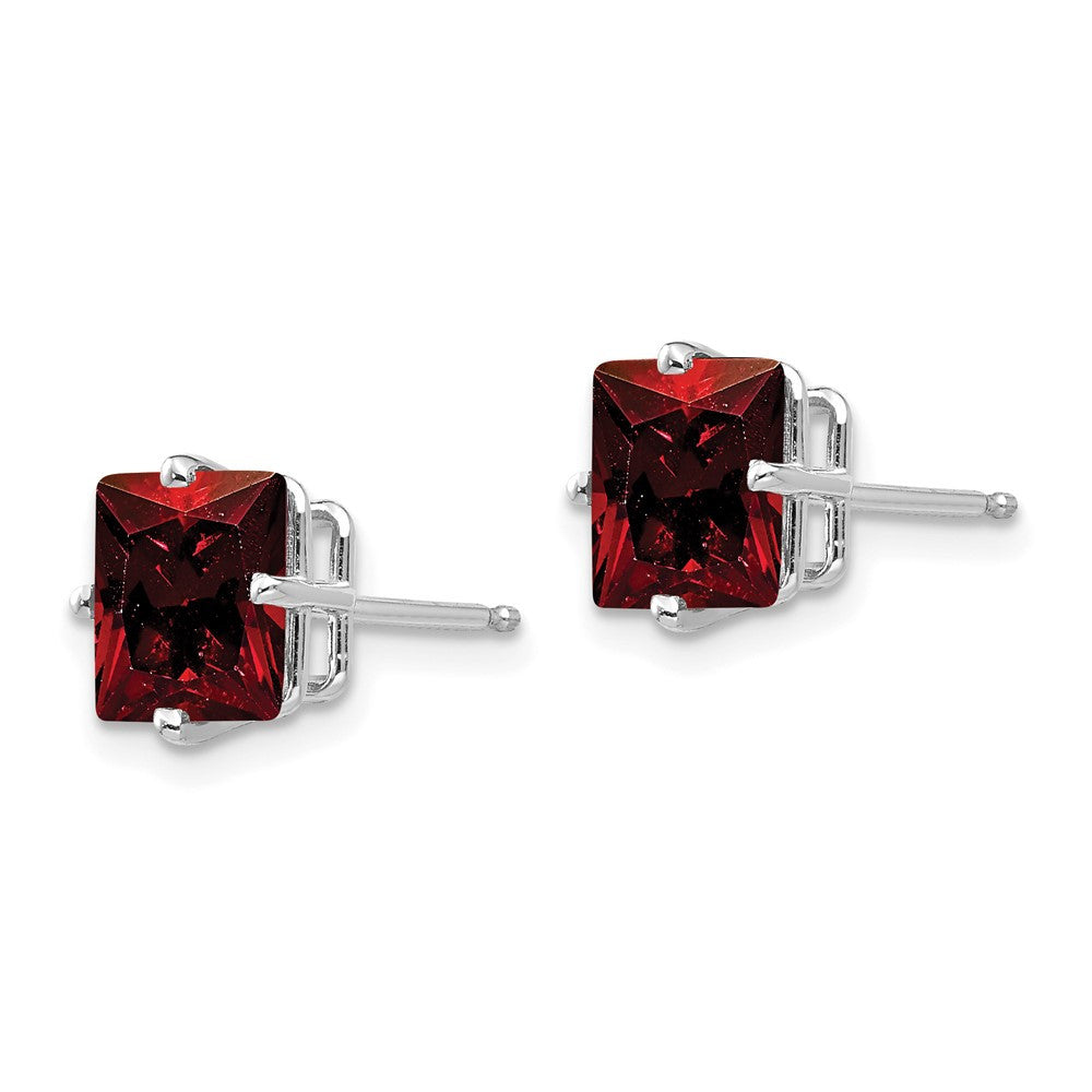 14k White Gold 7mm Princess Cut Garnet Stud Earrings
