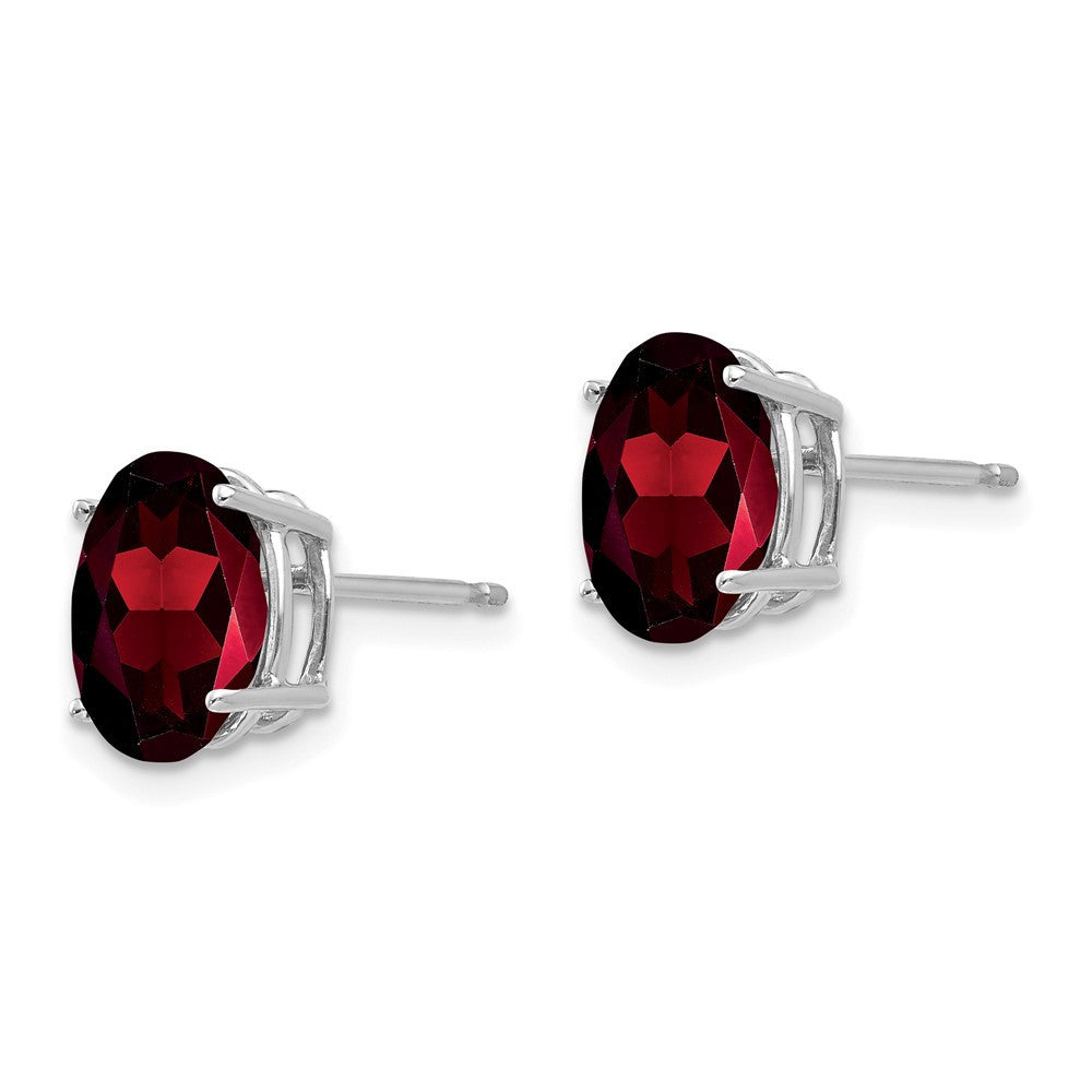 14k White Gold 9x7mm Oval Garnet Stud Earrings