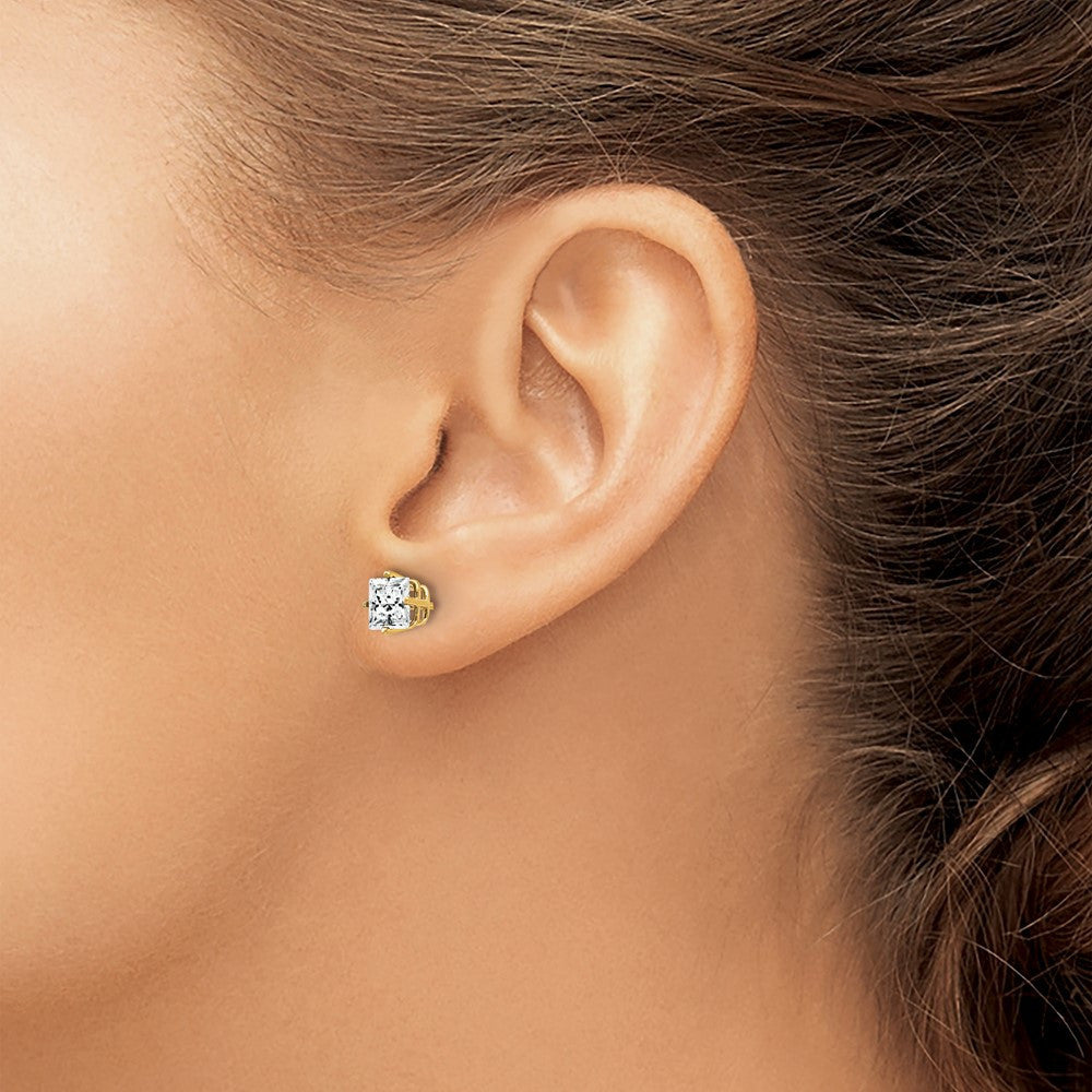 14k Yellow Gold 5mm Cubic Zirconia Stud Earrings