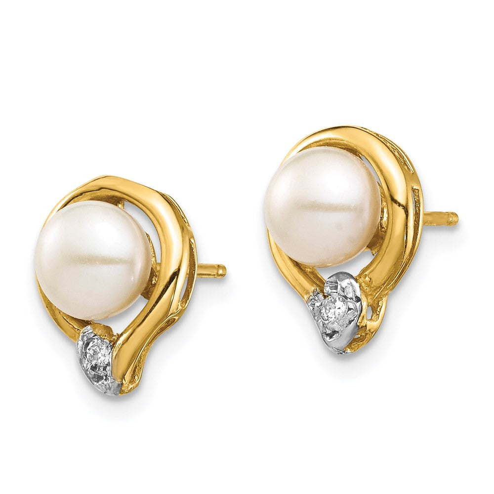 14k Yellow Gold 5-6mm Button Freshwater Cultured Pearl & Diamond Stud Earrings